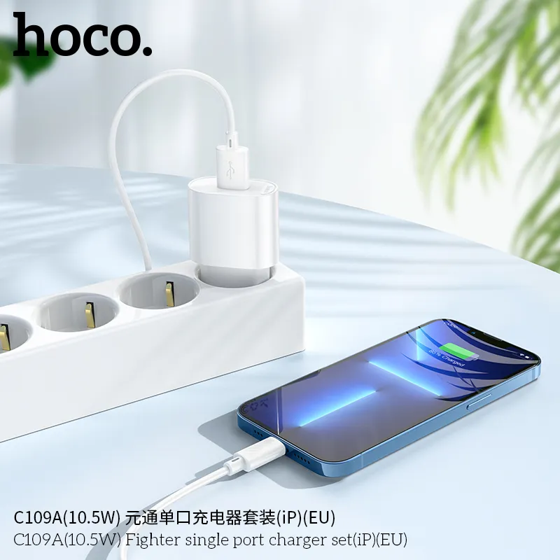 Thiết kế chắc chắn, màu trắng tinh tế, phích cắm chuẩn Mỹ