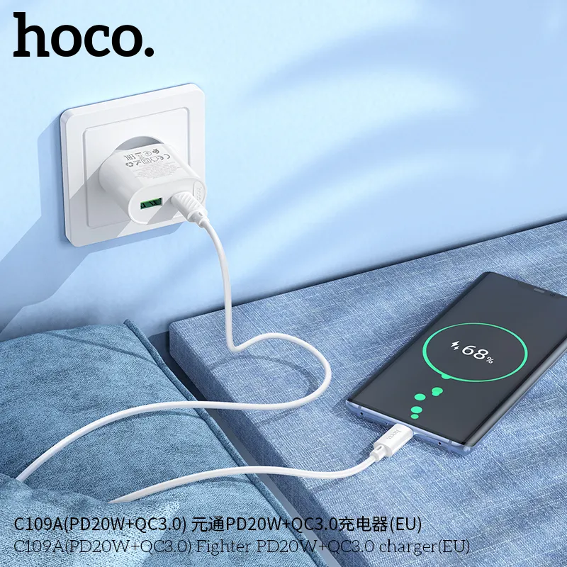 Kích thước củ sạc Hoco C109A Fighter 76x45x24mm, trọng lượng nhẹ chỉ 48g dễ mang theo