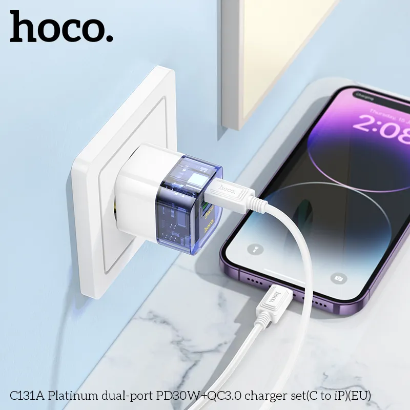 Bộ sạc Hoco C131A với hai cổng PD30W và QC3.0 hỗ trợ sạc nhanh hiệu quả