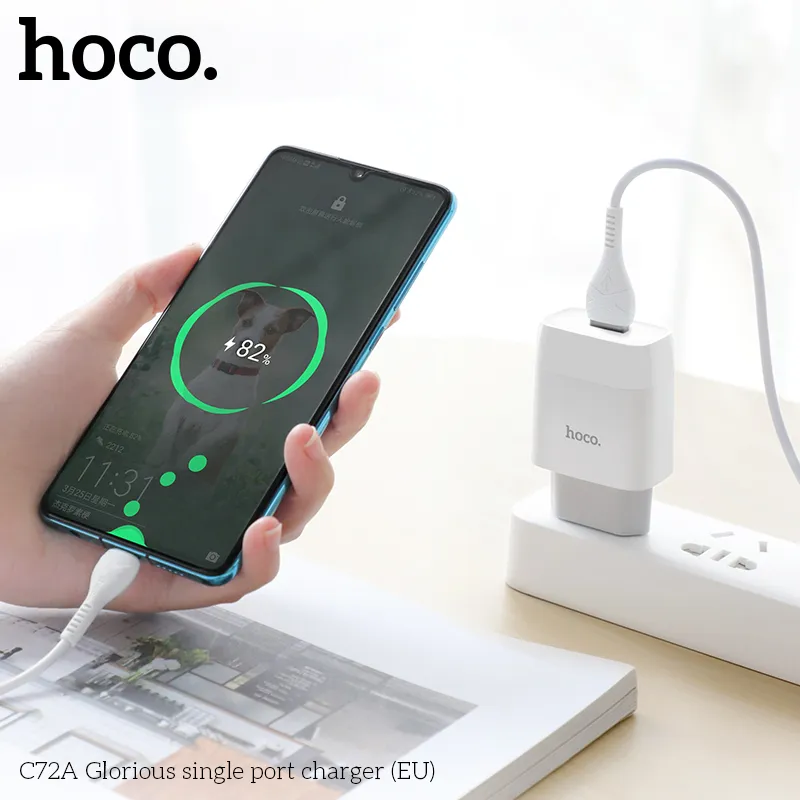 Kích thước nhỏ gọn 82*42*26mm cùng trọng lượng 33g dễ mang theo
