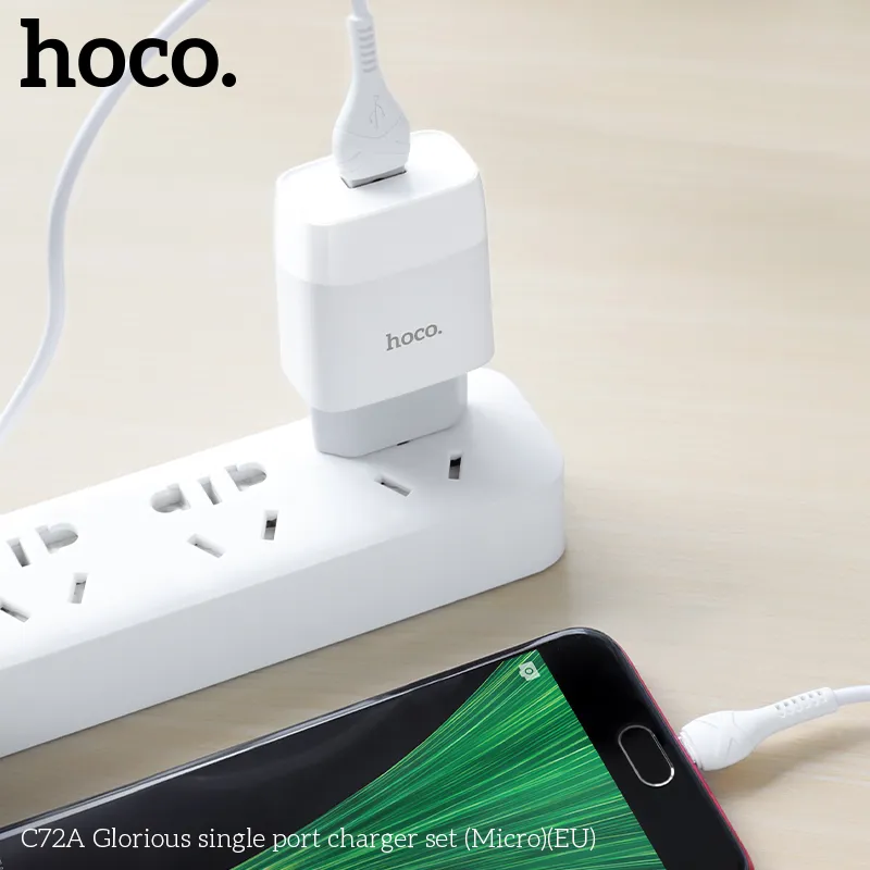 Kích thước 82x42x26mm, trọng lượng 55g phù hợp mang theo