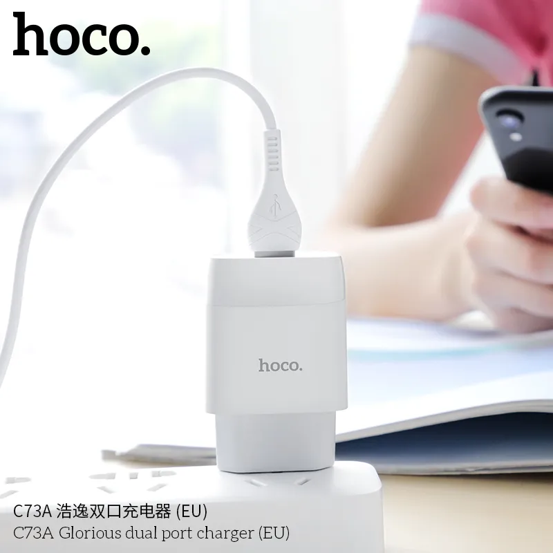 Củ Sạc Hoco C73A hỗ trợ sạc cùng lúc hai thiết bị, dòng 5V-2.4A