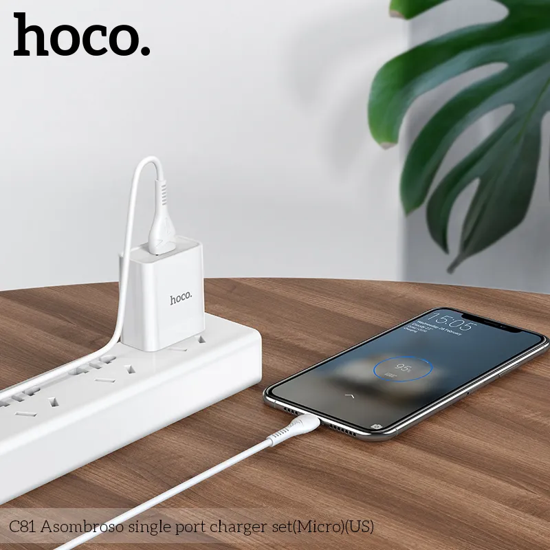 Thiết kế nhỏ gọn, chuẩn phích cắm US, làm từ nhựa PC chống cháy, an toàn khi sử dụng