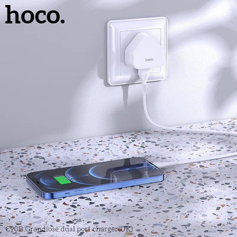 Củ Sạc Hoco C90B Grandiose dual-port (UK) thiết kế gọn nhẹ tiết kiệm không gian