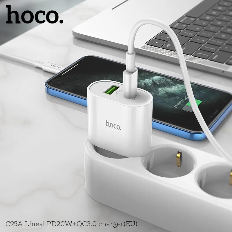 Đóng gói củ sạc Hoco C95A Lineal gọn nhẹ, bao bì chắc chắn bảo vệ sản phẩm nguyên vẹn