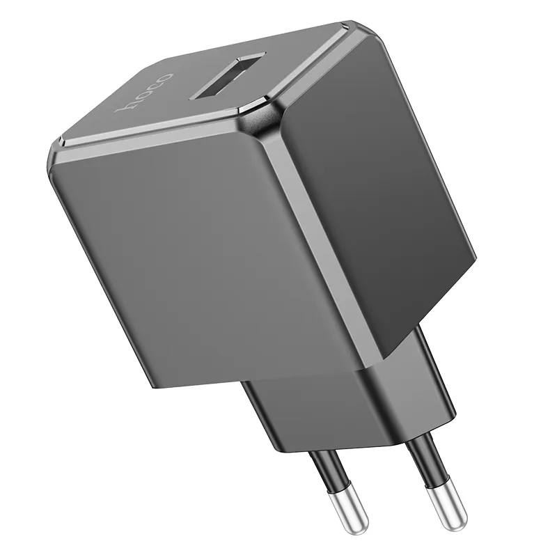 Trải nghiệm sạc an toàn với chất liệu PC+ABS chống cháy cao cấp