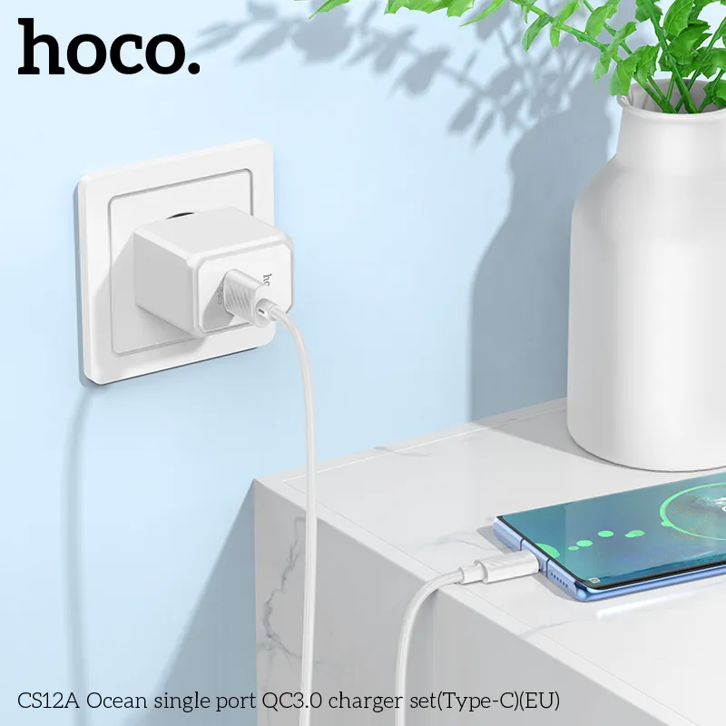 Bộ Sạc Kèm Dây Type-C Hoco CS12 Ocean QC3.0 (US) thiết kế nhỏ gọn hiệu suất cao