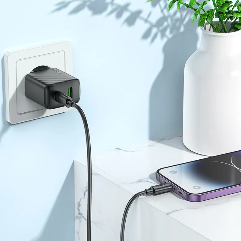 Đóng gói cẩn thận, đầy đủ phụ kiện, phù hợp làm quà tặng