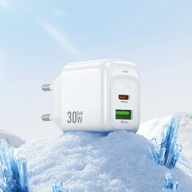 Kích thước 76x44x29mm, trọng lượng nhẹ 73g dễ mang theo