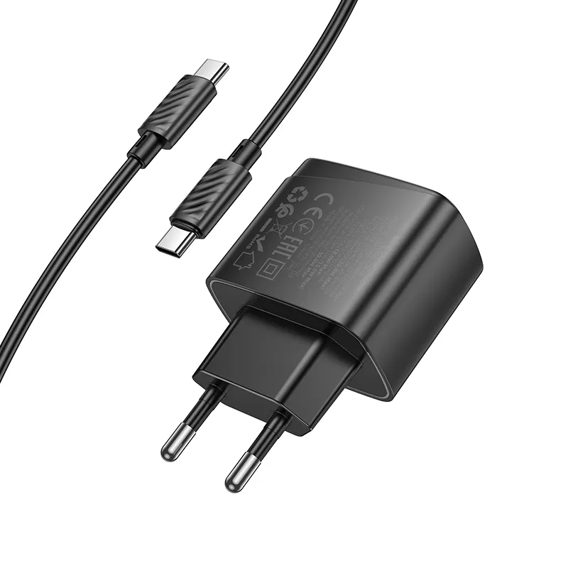 Tính năng chi tiết hỗ trợ USB-C và USB-A, sạc đồng thời đa thiết bị
