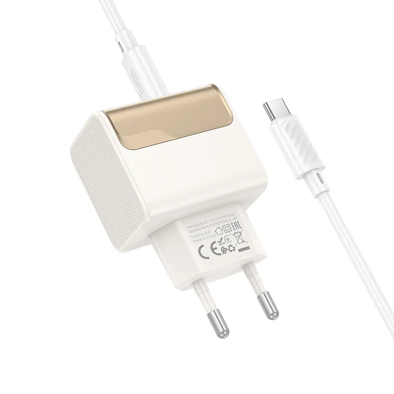 Đóng gói gọn nhẹ bao gồm sạc và cáp C to C 1m 60W chính hãng