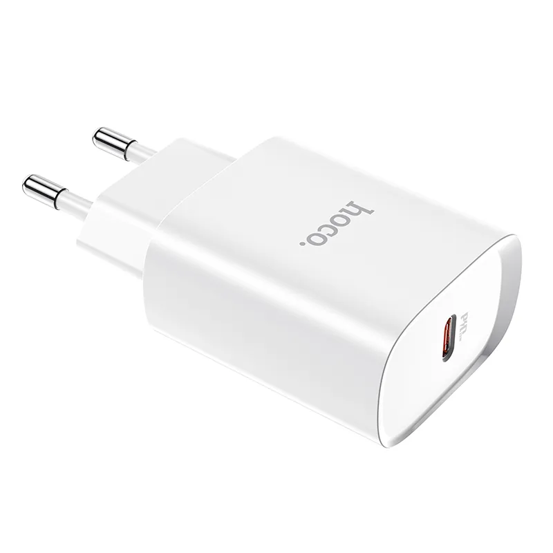 Tính năng chi tiết gồm đầu ra Type-C PD 20W, phích cắm EU tương thích rộng