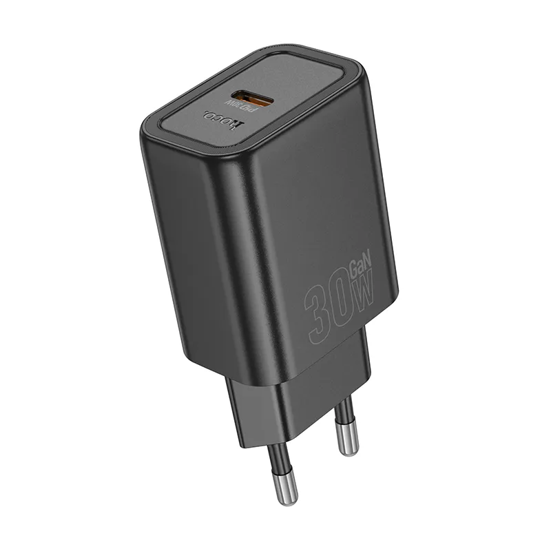 Kích thước 83x39.5x26.5mm, trọng lượng 80g tiện lợi bỏ túi