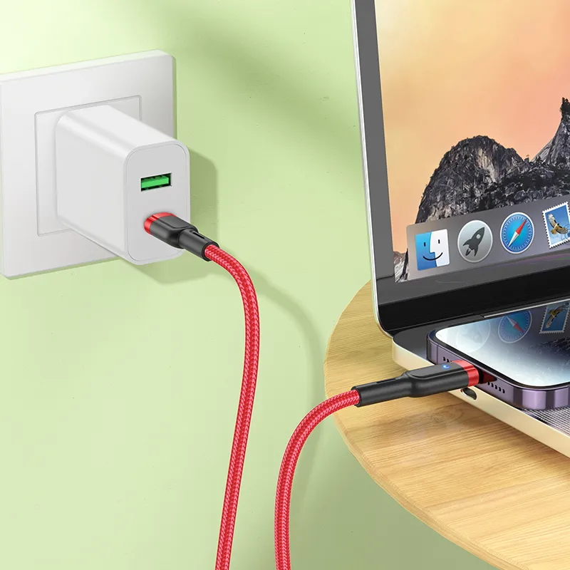 Đóng gói chắc chắn, đầy đủ phụ kiện đi kèm Cáp Sạc PD Hoco U117