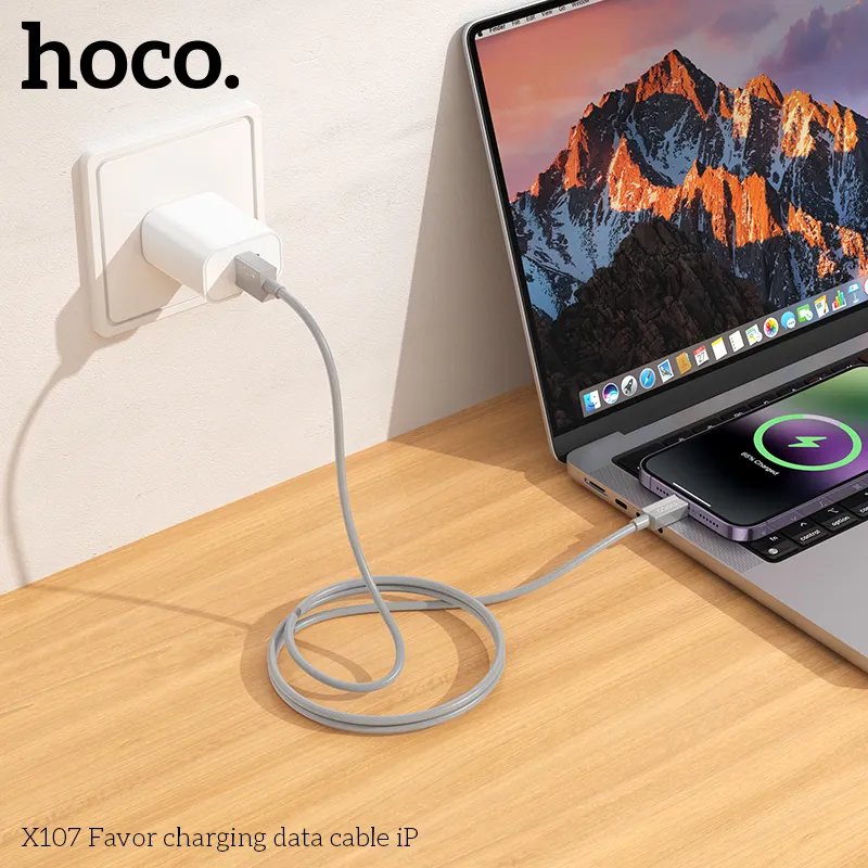 Cáp Sạc iP Hoco X107 Favor kiểu dáng nhỏ gọn, chất liệu PVC chống gãy